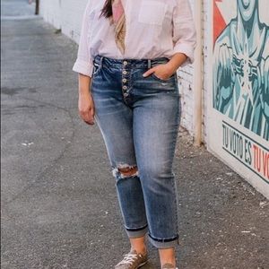Vervet Distressed Boyfriend Cut Jeans